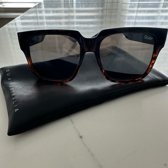 Quay Australia ON THE PROWL Tortoise Shell Sunglasses - Picture 1 of 4